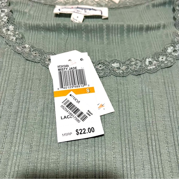 NWT pointelle top - Picture 2 of 5